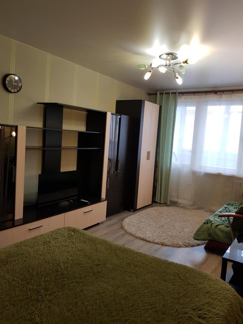 Apartment On Metro Mihalova Minsk Esterno foto